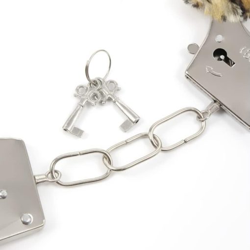 Catuse Fetish Pleasure – Fluffy Red Hand Cuffs
