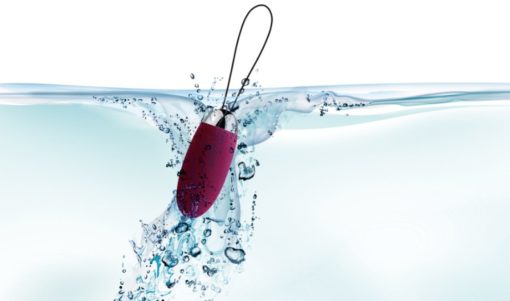ou vibrator wireless Elva Svakom rezistent la apa