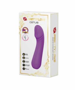 Vibrator Punctul-G Pretty Love Cetus Un vibrator realizat din silicon de calitate superioara, ultra-moale si neted la atingere. Acest Vibrator Punctul-G Pretty Love Cetus are o functionalitate uimitoare di contururi senzoriale inteligente. Functiile multiple, textura catifelata si designul curbat fac o tranzitie lina si o plecare rapida catre Punctul-G. Acest vibrator rezistent la apa este foarte flexibil, cu un varf special curbat, ergonomic, ce ajunge cu usurinta in zonele tale cele mai sensibile. Acest vibrator uimitor de placere este foarte versatil, asa ca potentialul lui depinde de propriile tale fantezii. Recomandari: Inainte si dupa fiecare utilizare, spalati si igienizati cu apa calda si sapun lichid antibacterian sau spray special pentru curatarea si igienizarea jucariilor erotice. Pentru o inserare mai facila si penetrari mai placute, va recomandam sa folositi un lubrifant pe baza de apa. Caracteristici Vibrator silicon: Diametru: 3.5 cm Lungime: 15 cm Material: Silicon Culoare: Violet Stimuleaza intens Punctul-G Usor de utilizat Reincarcabil USB (cablu inclus) Rezistent la apa