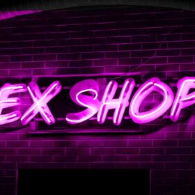 Cum sa ma simt mai relaxat cand intru intr un sexshop